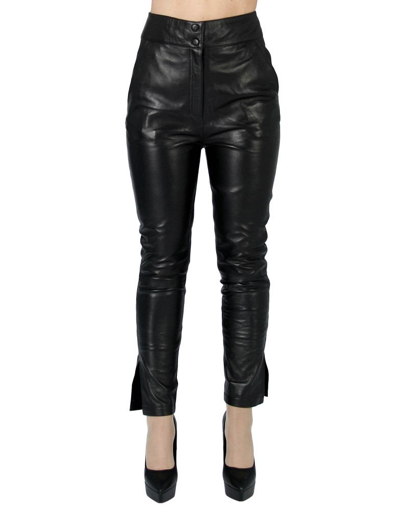 Leatherpants Sunny black with pockets and a slit at the leg ends