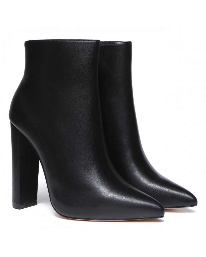 Alia leather ankle boots
